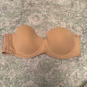 Nude strapless bra